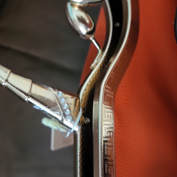 NWT Petal Flower 👛 Purse - Picture 6 of 7